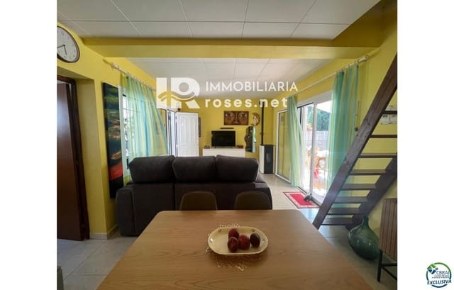 Willa na sprzedaż w Roses z garażem - 340 000 € (Ref: 9109405)