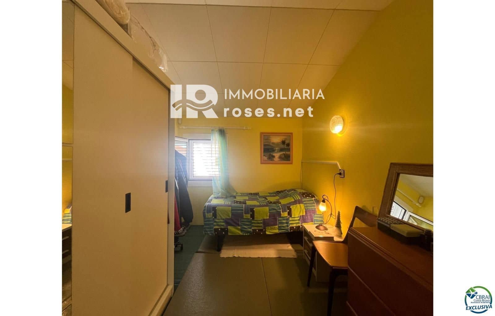 Willa na sprzedaż w Roses z garażem - 340 000 € (Ref: 9109405)