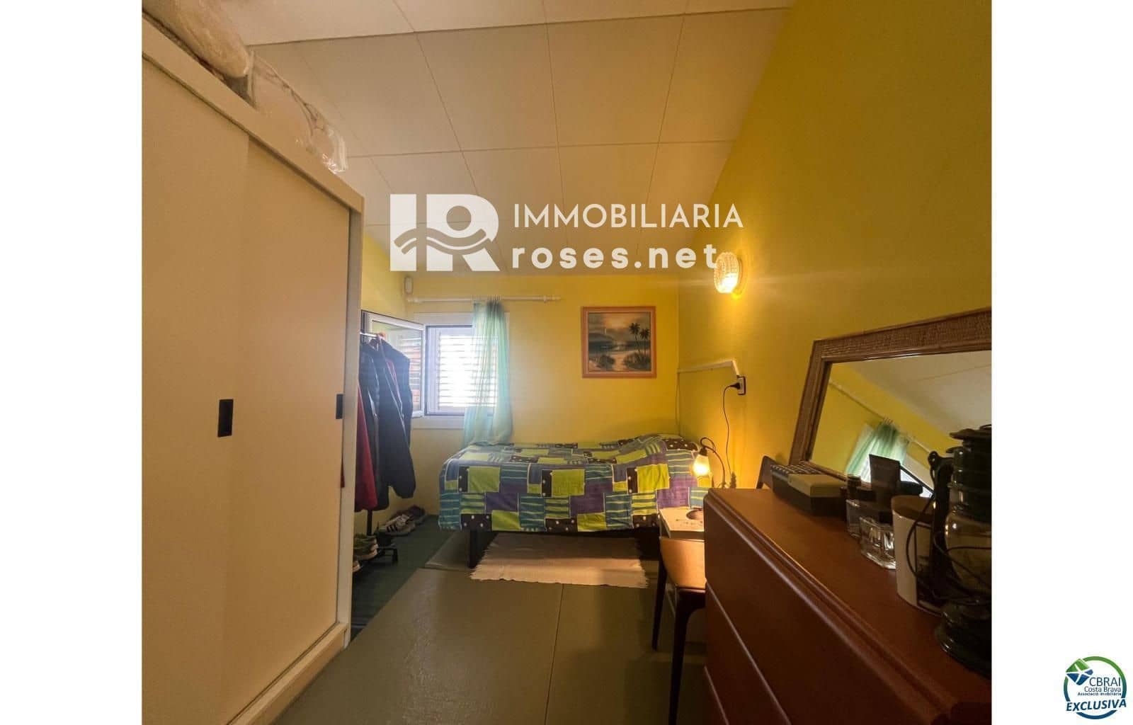 Willa na sprzedaż w Roses z garażem - 340 000 € (Ref: 9109405)