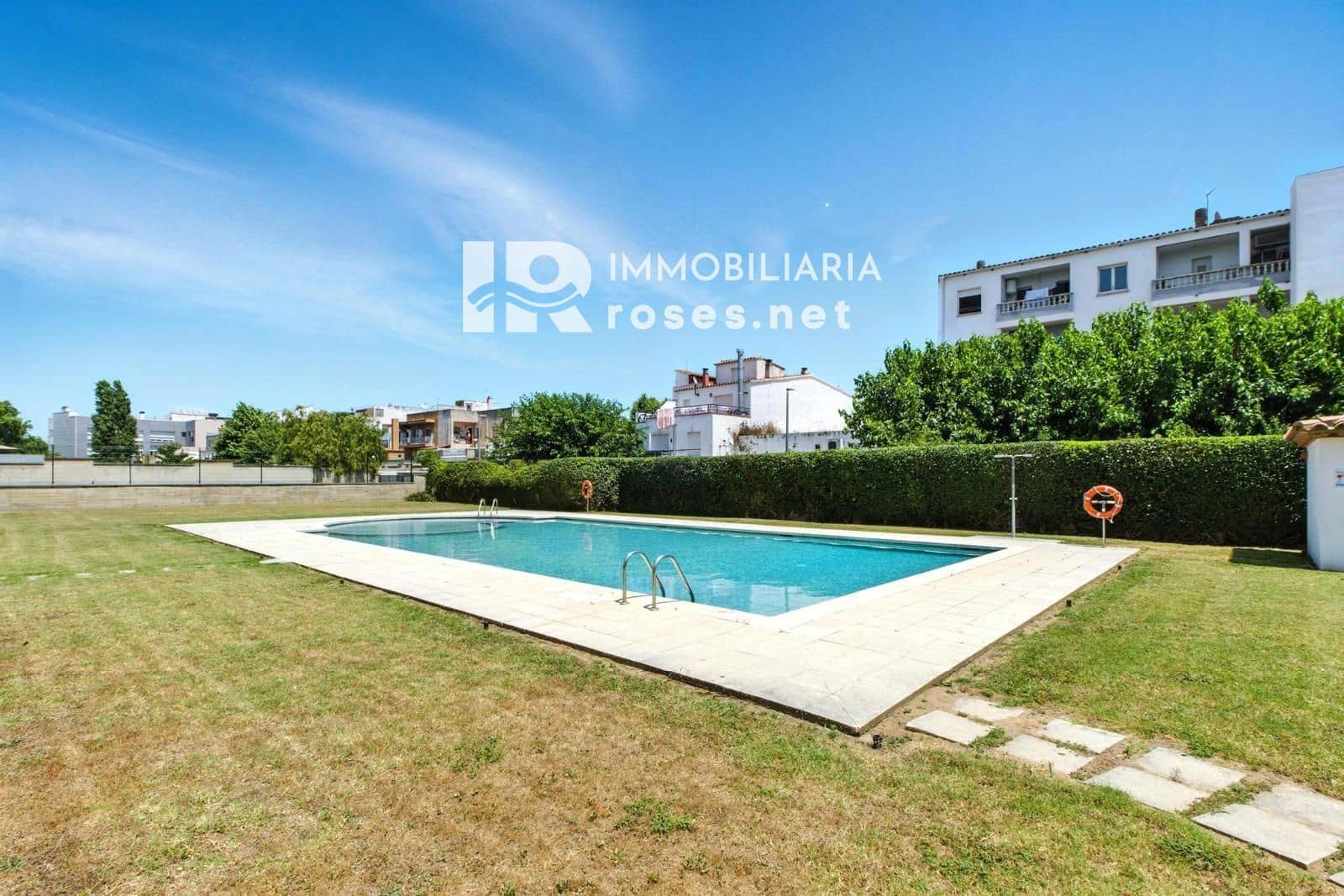 1 slaapkamer Flat te koop in Empuriabrava met zwembad - € 120.000 (Ref: 9126945)