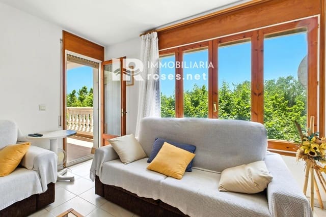 1 slaapkamer Flat te koop in Empuriabrava, Castelló d'Empúries met zwembad - € 120.000 (Ref: 9126945)