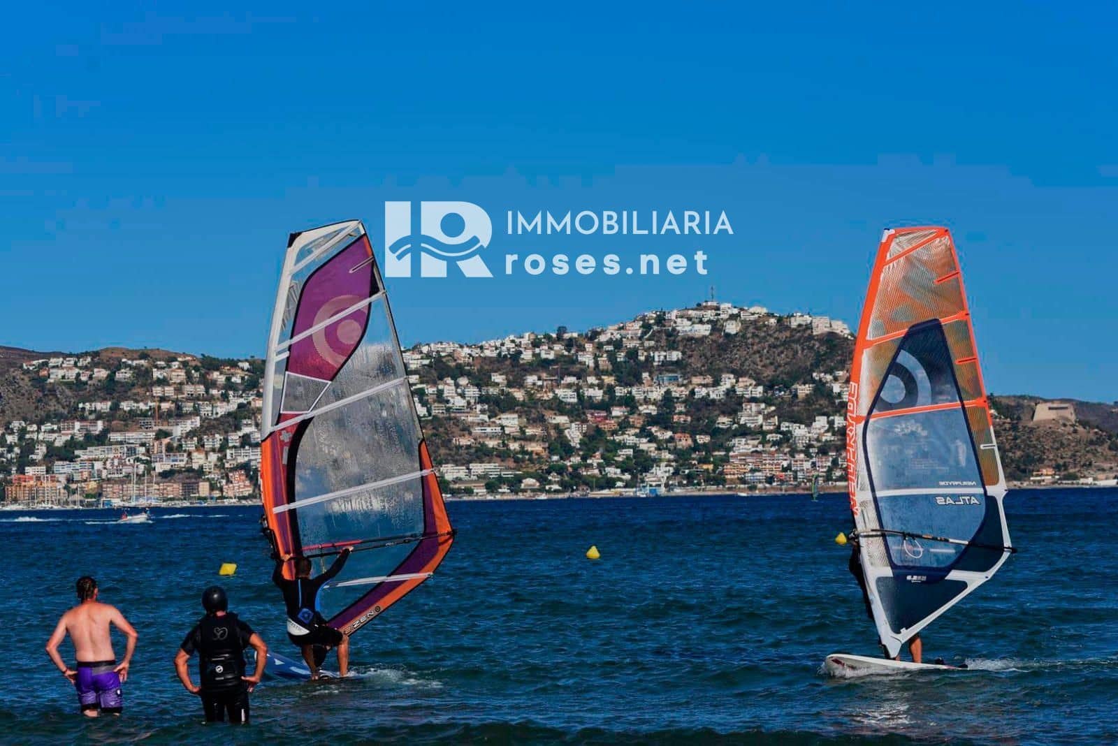 1 slaapkamer Flat te koop in Empuriabrava met zwembad - € 120.000 (Ref: 9126945)