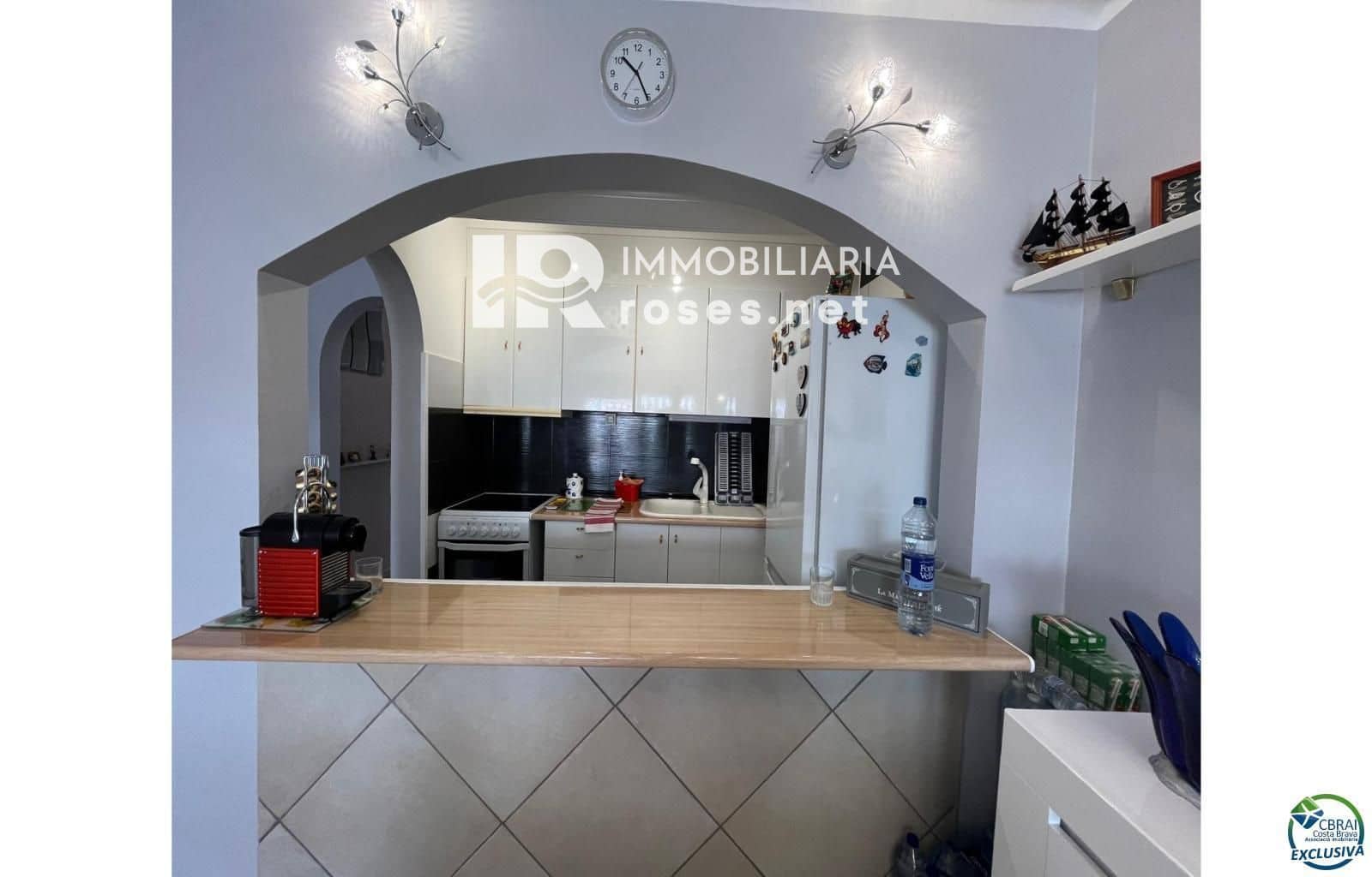 2 bedroom Flat for sale in Empuriabrava - € 325,000 (Ref: 9142015)