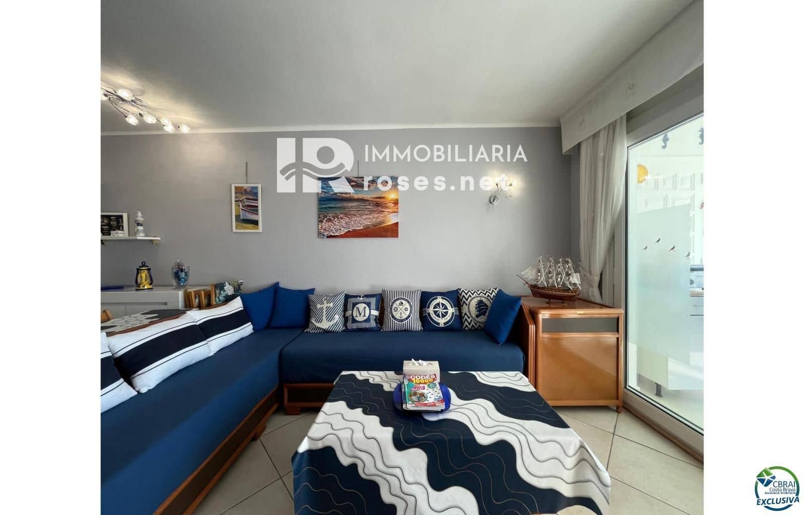 2 bedroom Flat for sale in Empuriabrava - € 325,000 (Ref: 9142015)