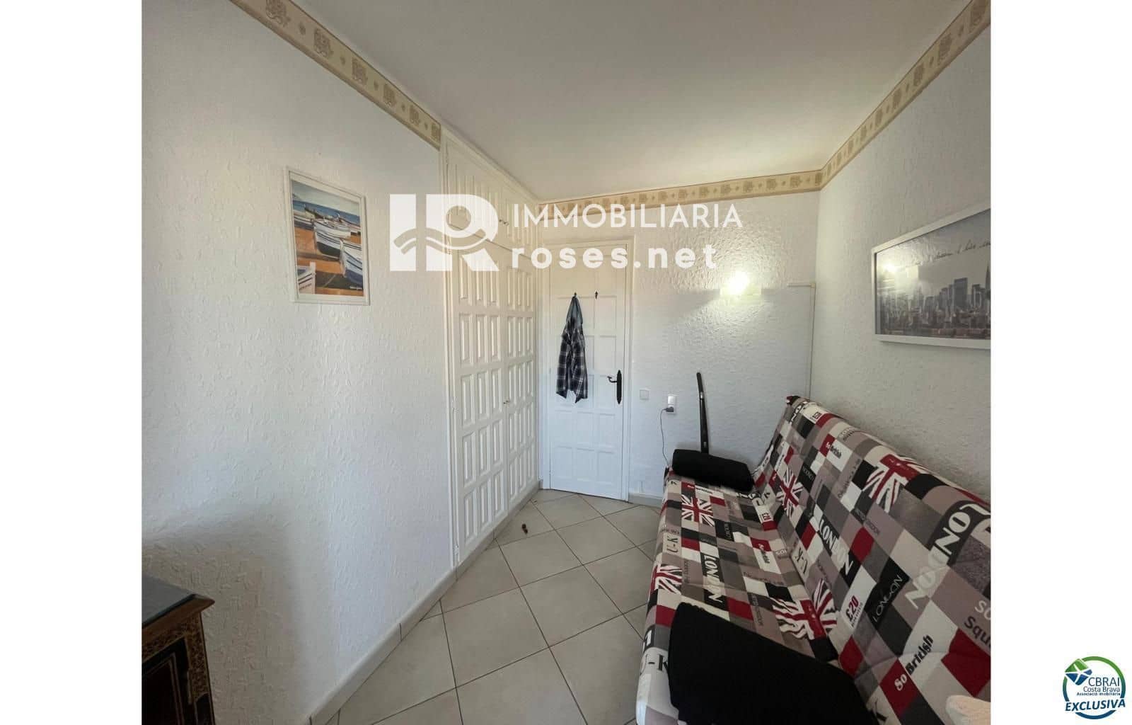 2 bedroom Flat for sale in Empuriabrava - € 325,000 (Ref: 9142015)