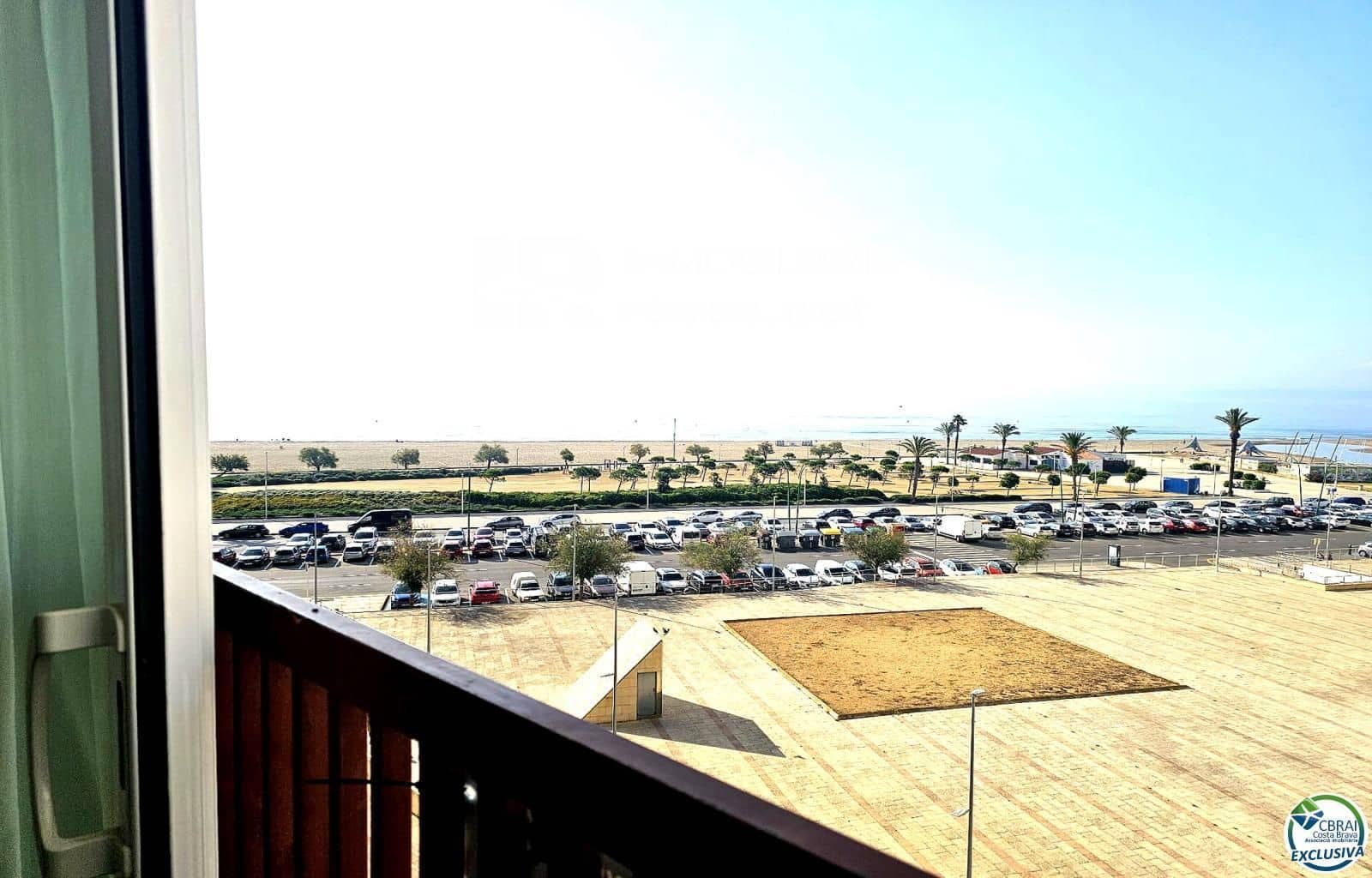 Flat for sale in Empuriabrava - € 128,000 (Ref: 9142016)