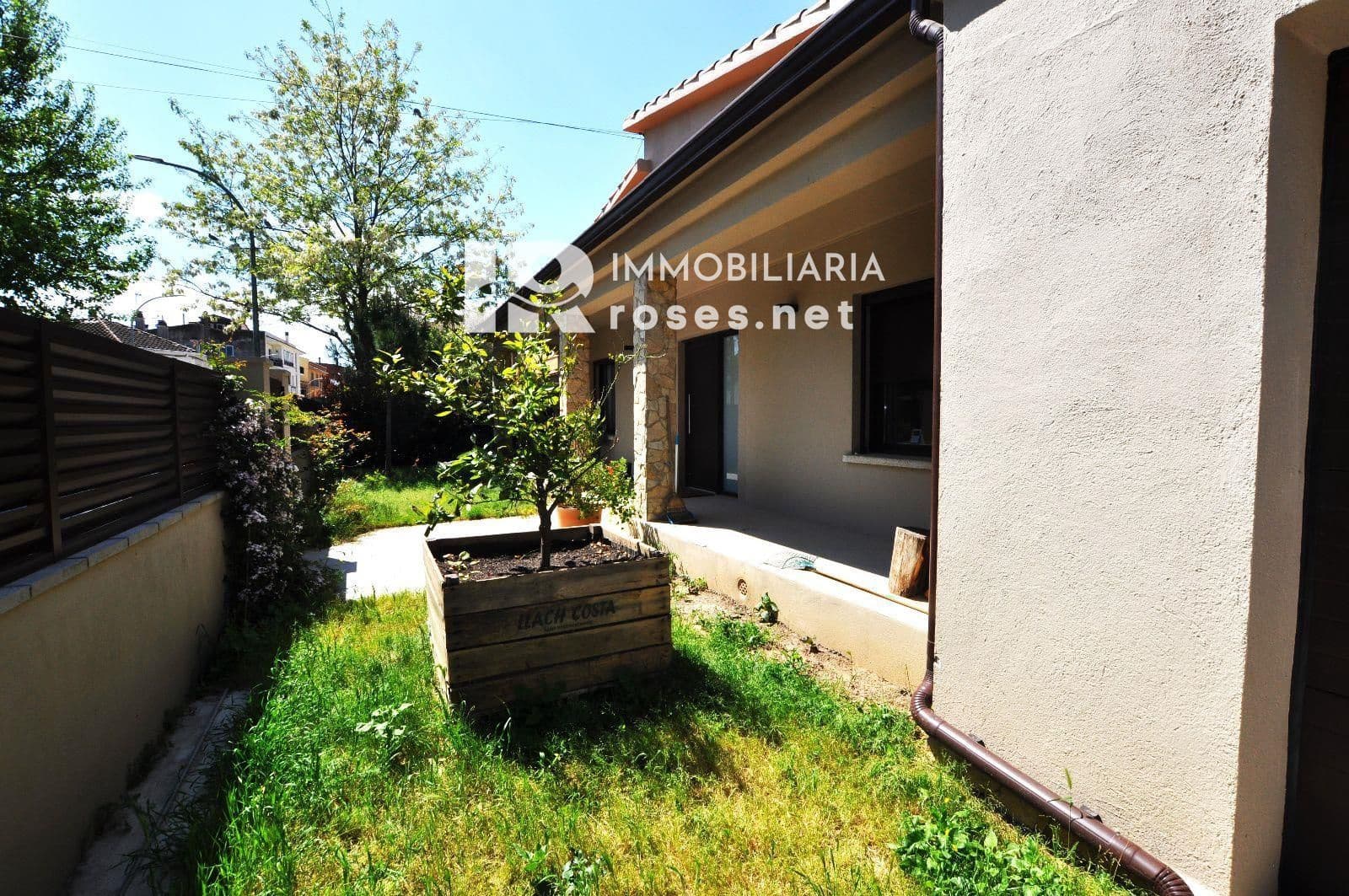 4 soverom Hus til salgs i Sant Pere Pescador med garasje - € 498 000 (Ref: 9144039)