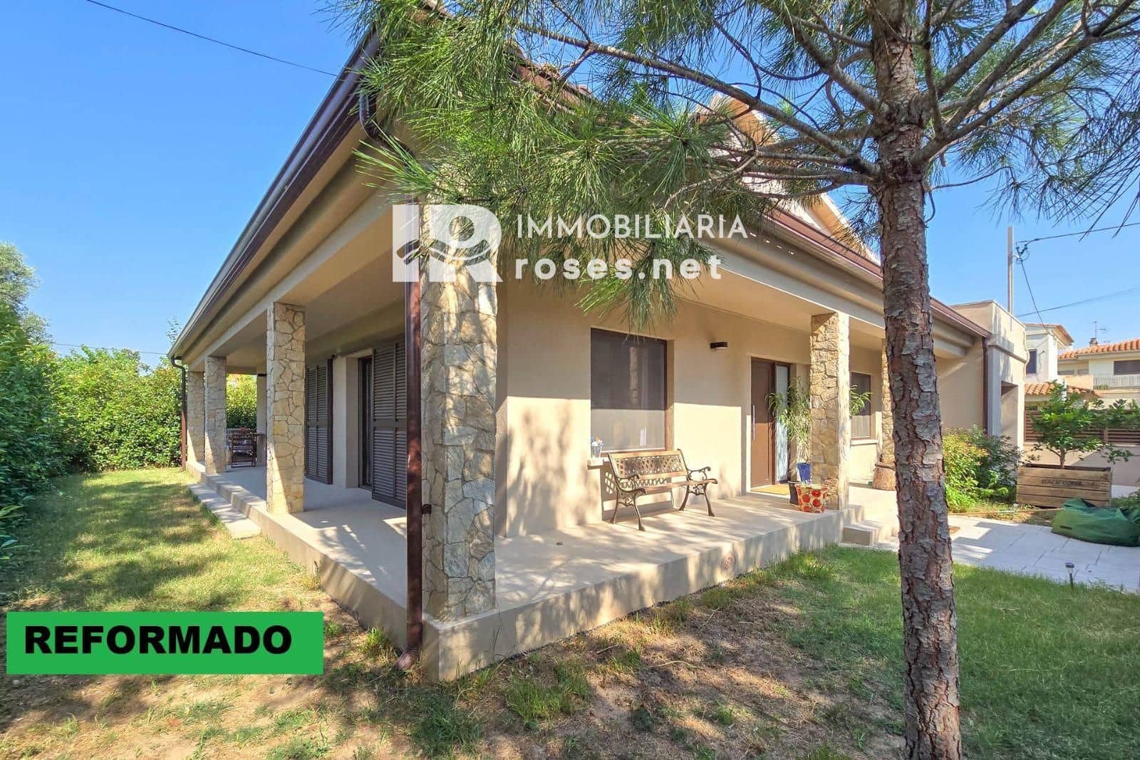 4 soverom Hus til salgs i Sant Pere Pescador med garasje - € 498 000 (Ref: 9144039)