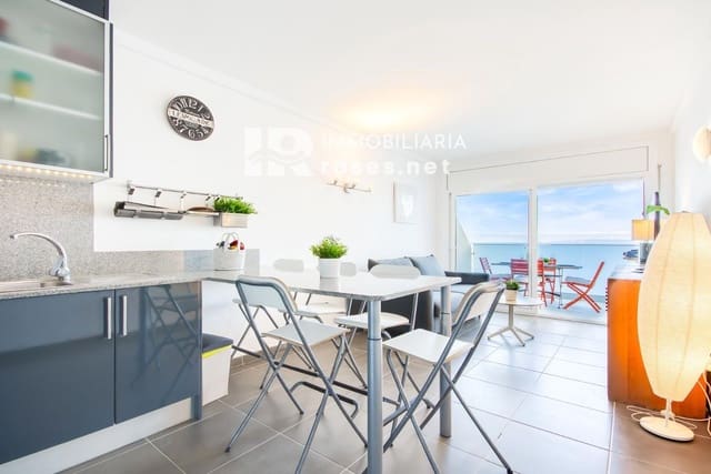 1 bedroom Flat for sale in Roses - € 214,000 (Ref: 9147691)