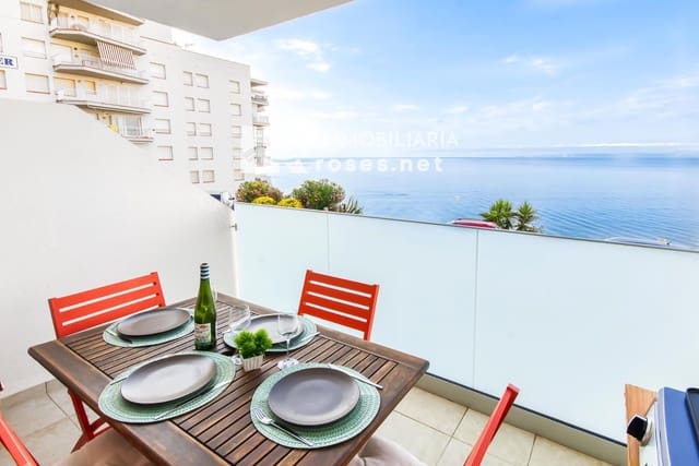 1 bedroom Flat for sale in Roses - € 214,000 (Ref: 9147691)