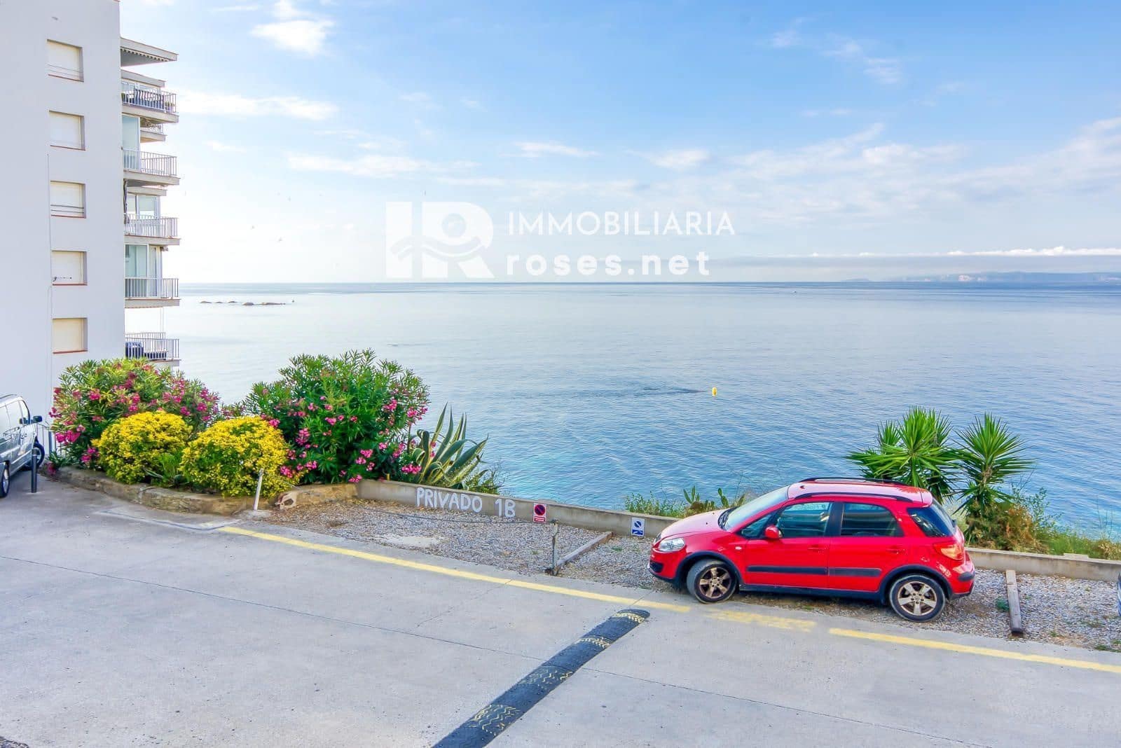 1 bedroom Flat for sale in Roses - € 214,000 (Ref: 9147691)