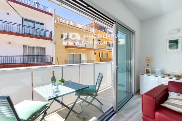 2 slaapkamer Flat te koop in Roses - € 205.000 (Ref: 9147694)