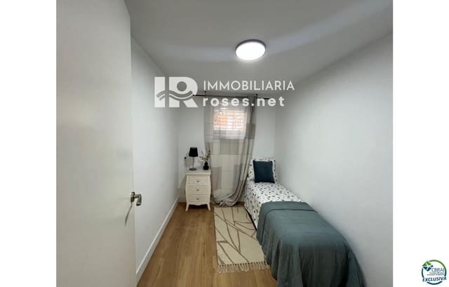 2 slaapkamer Flat te koop in Empuriabrava, Castelló d'Empúries - € 172.000 (Ref: 9149686)