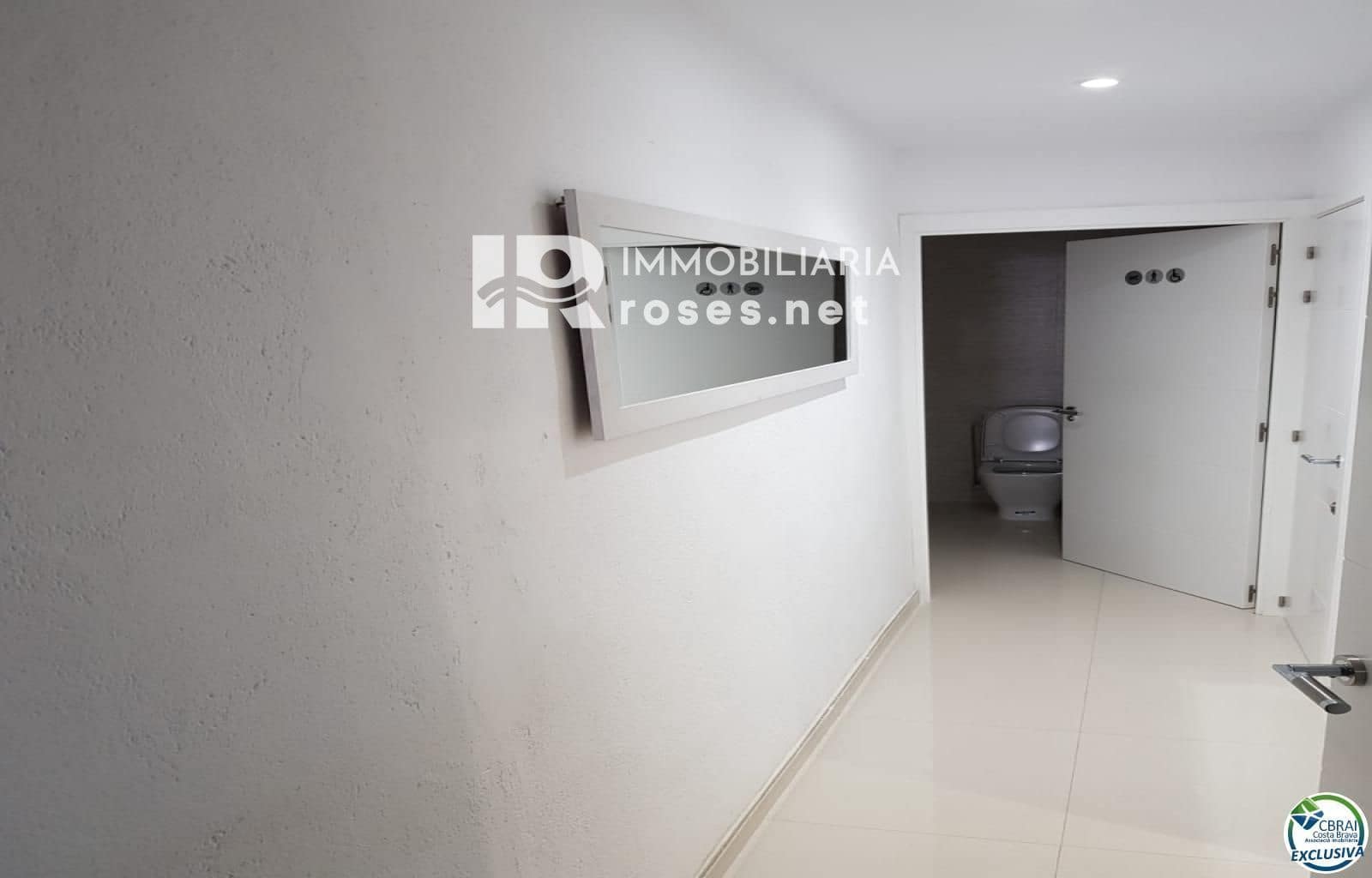 Erhverv til salg i Roses - € 750.000 (Ref: 9150753)