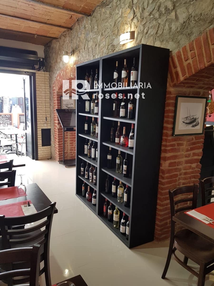 Erhverv til salg i Roses - € 750.000 (Ref: 9150753)