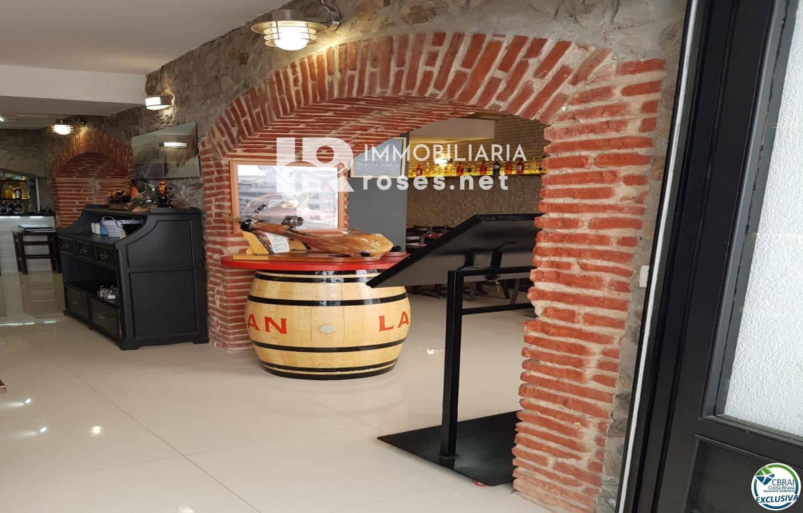 Erhverv til salg i Roses - € 750.000 (Ref: 9150753)