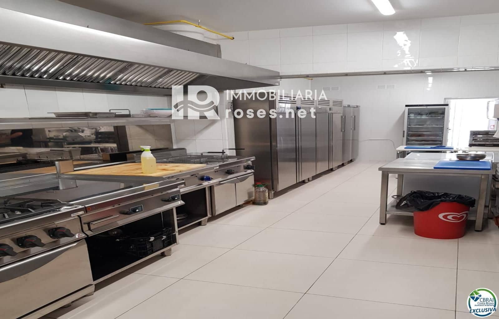 Erhverv til salg i Roses - € 750.000 (Ref: 9150753)