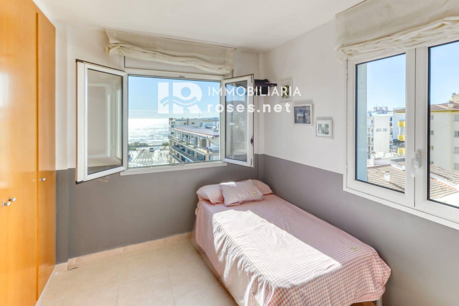 3 soveværelse Lejlighed til salg i Roses - € 360.000 (Ref: 9164138)