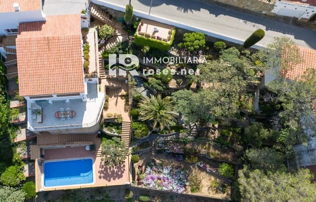 5 slaapkamer Villa te koop in Roses met zwembad garage - € 945.000 (Ref: 9164142)