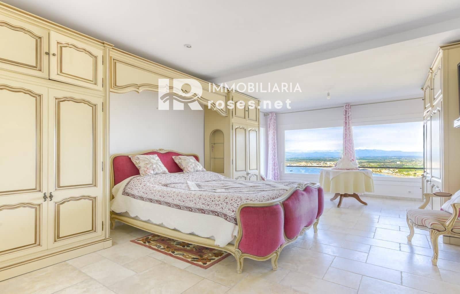 Chalet de 5 habitaciones en Roses en venta con piscina garaje - 945.000 € (Ref: 9164142)