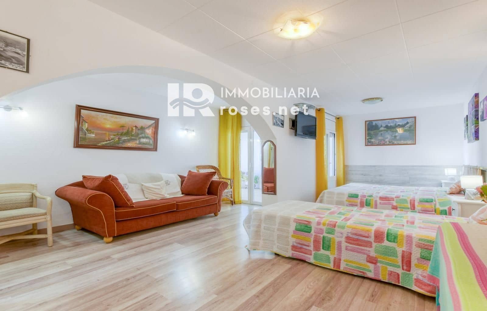 Chalet de 5 habitaciones en Roses en venta con piscina garaje - 945.000 € (Ref: 9164142)