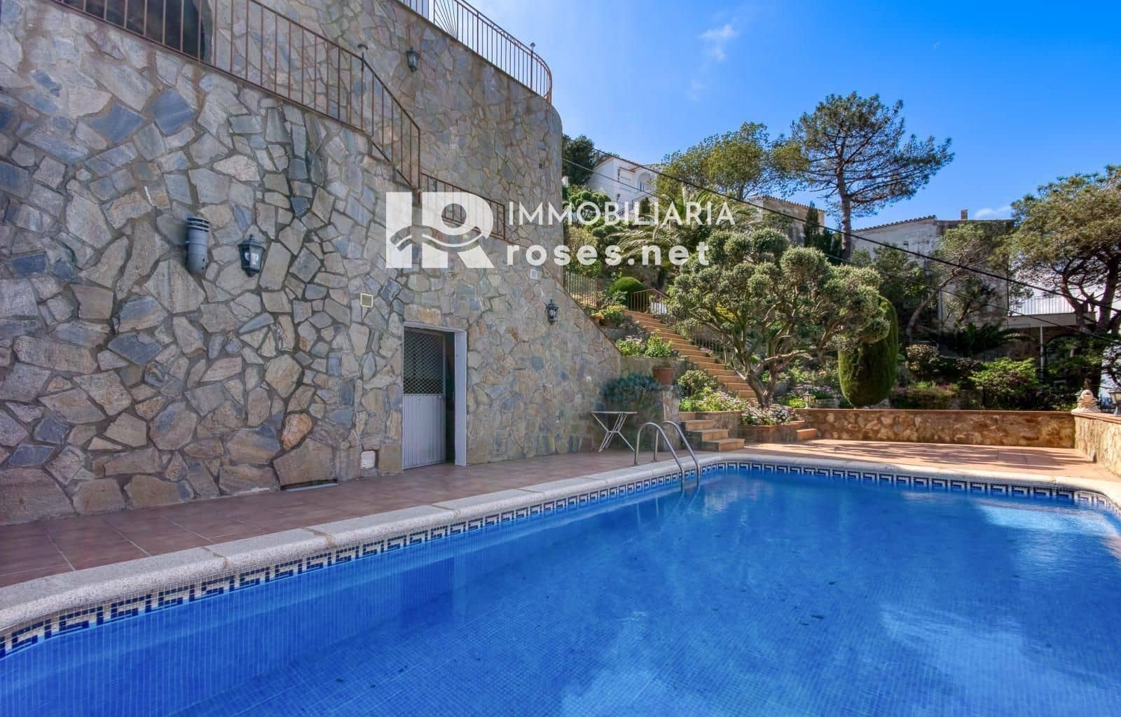 Chalet de 5 habitaciones en Roses en venta con piscina garaje - 945.000 € (Ref: 9164142)