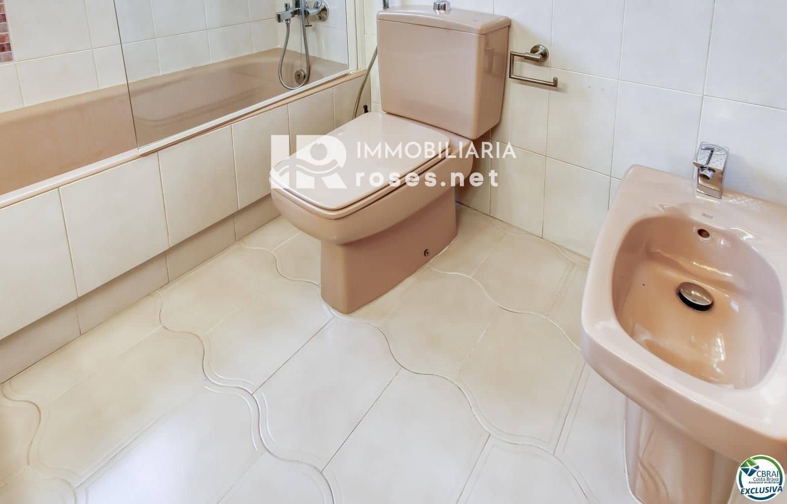 4 slaapkamer Villa te koop in Roses met zwembad garage - € 540.000 (Ref: 9164144)