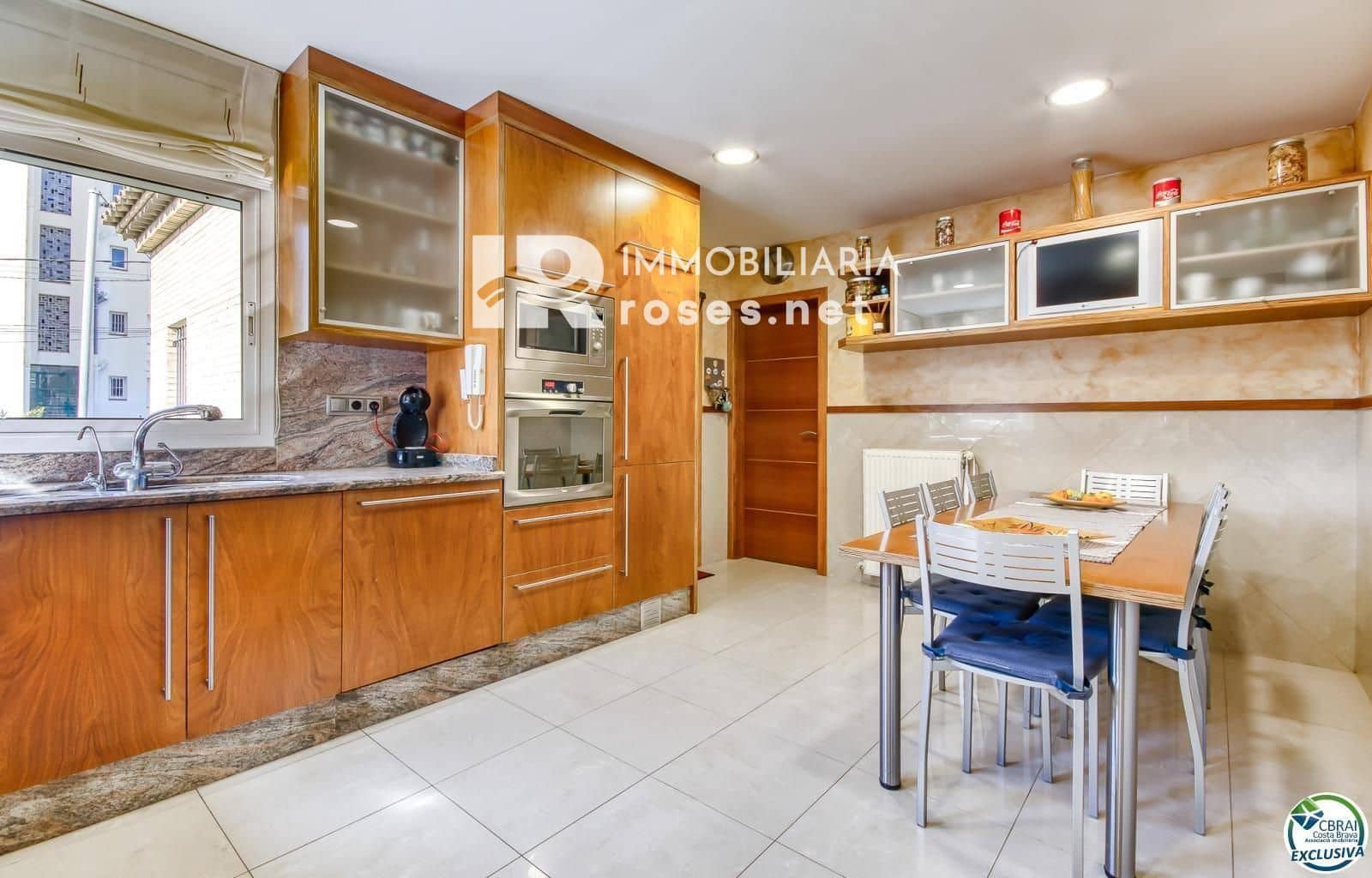 4 slaapkamer Villa te koop in Roses met zwembad garage - € 540.000 (Ref: 9164144)