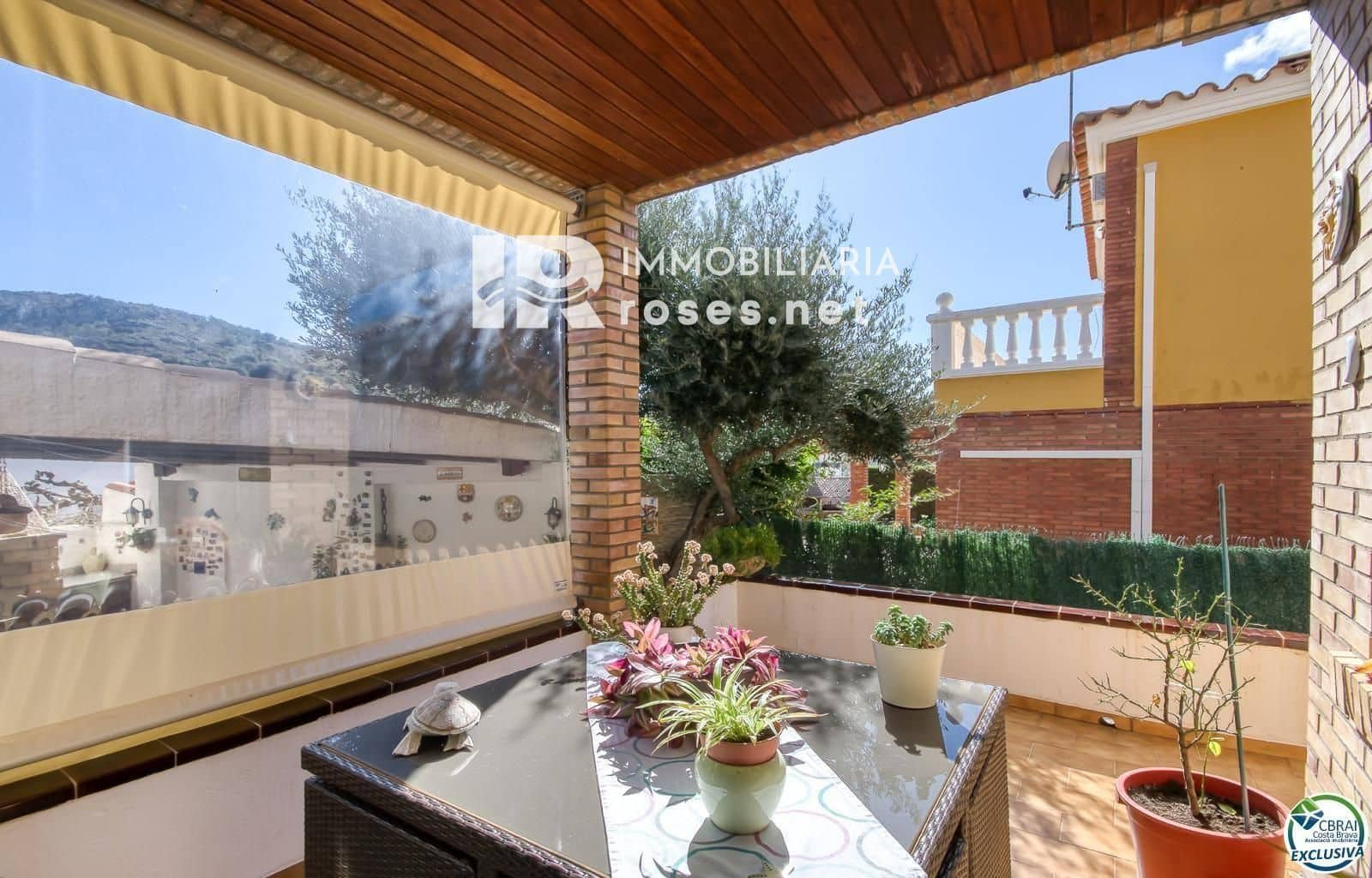 4 slaapkamer Villa te koop in Roses met zwembad garage - € 540.000 (Ref: 9164144)