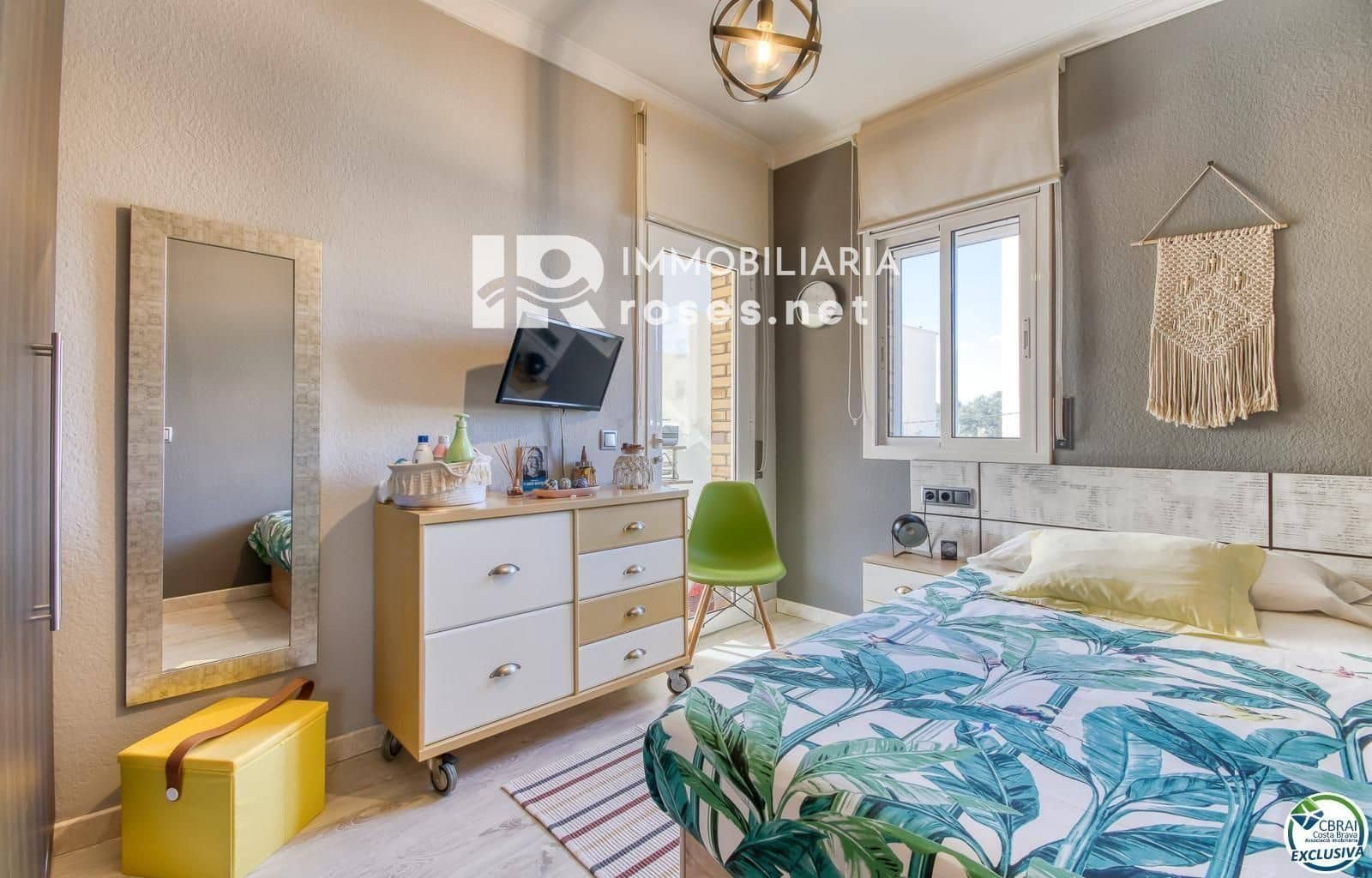 4 slaapkamer Villa te koop in Roses met zwembad garage - € 540.000 (Ref: 9164144)