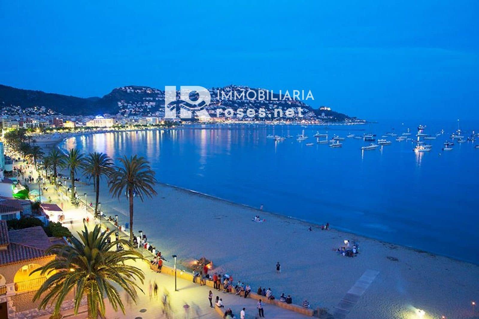 4 slaapkamer Villa te koop in Roses met zwembad garage - € 540.000 (Ref: 9164144)