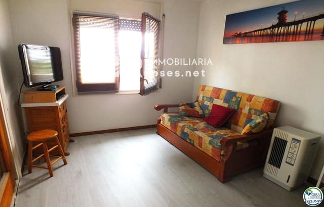 Piso de 1 habitación en Santa Margarida, Roses en venta - 139.000 € (Ref: 9166400)