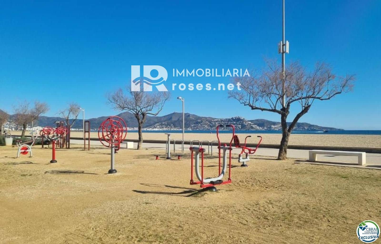 Flat for sale in Empuriabrava - € 93,500 (Ref: 9170120)