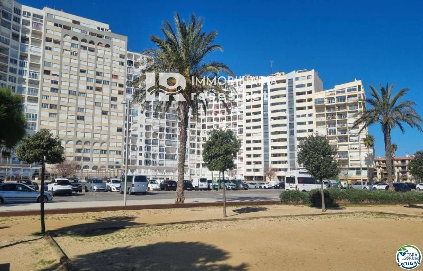 Flat for sale in Empuriabrava - € 93,500 (Ref: 9170120)