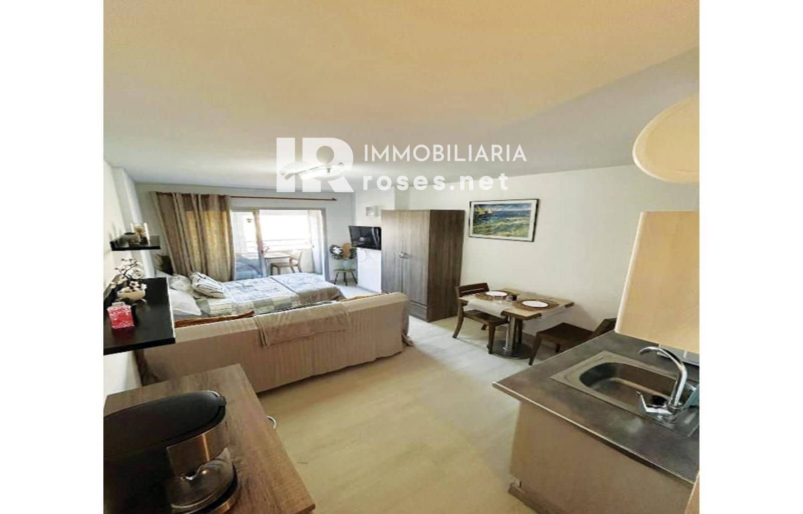 Flat for sale in Empuriabrava - € 93,500 (Ref: 9170120)