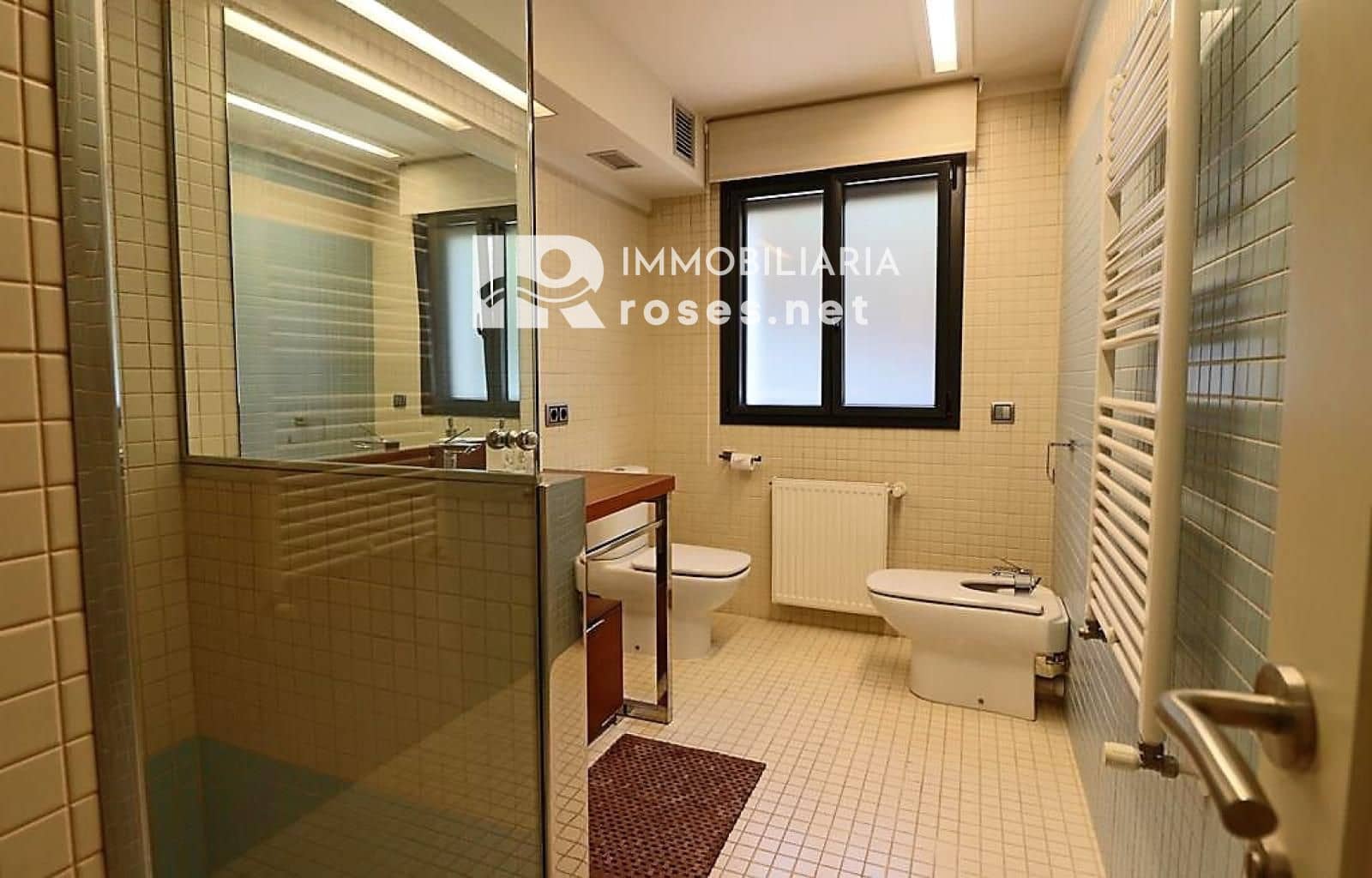 4 sypialnia Willa na sprzedaż w Peralada z basenem garażem - 950 000 € (Ref: 9187208)