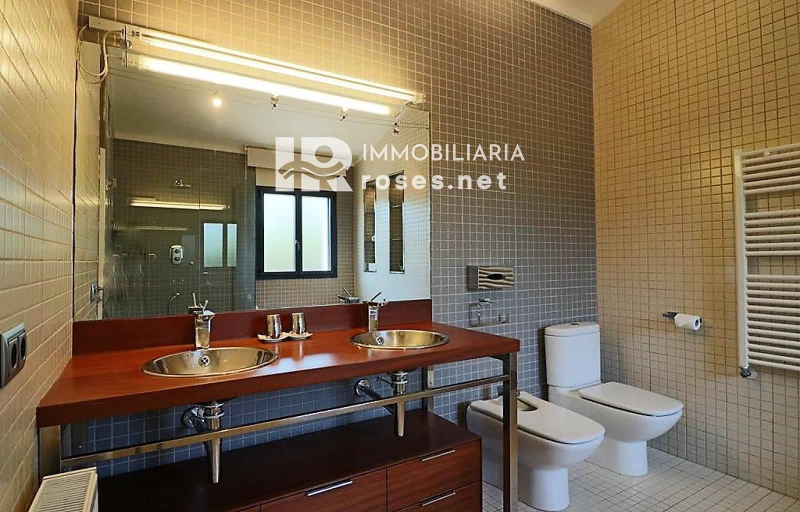 4 sypialnia Willa na sprzedaż w Peralada z basenem garażem - 950 000 € (Ref: 9187208)