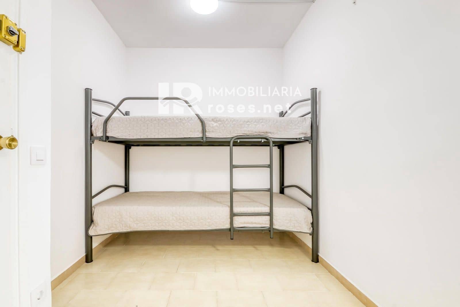 2 chambre Appartement à vendre à Empuriabrava - 135 000 € (Ref: 9191343)