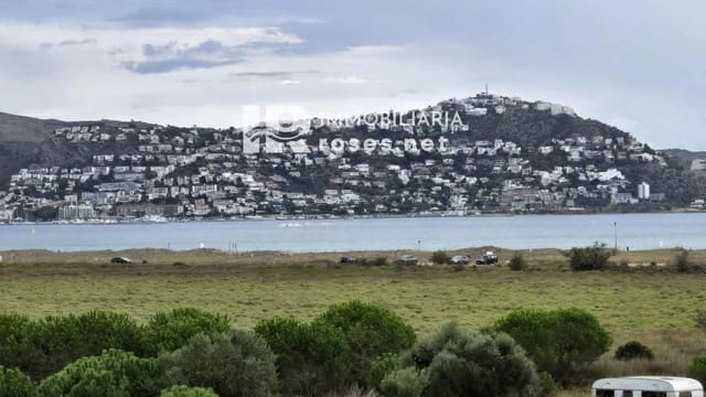 2 bedroom Flat for sale in Castelló d'Empúries - € 120,000 (Ref: 9194994)