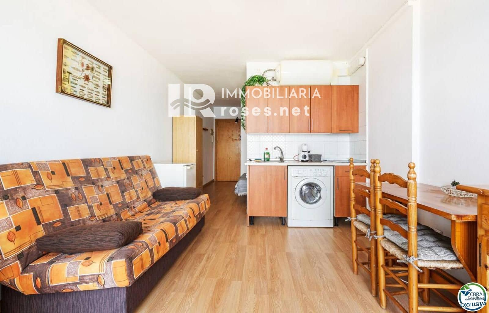 Flat for sale in Empuriabrava - € 129,000 (Ref: 9198094)