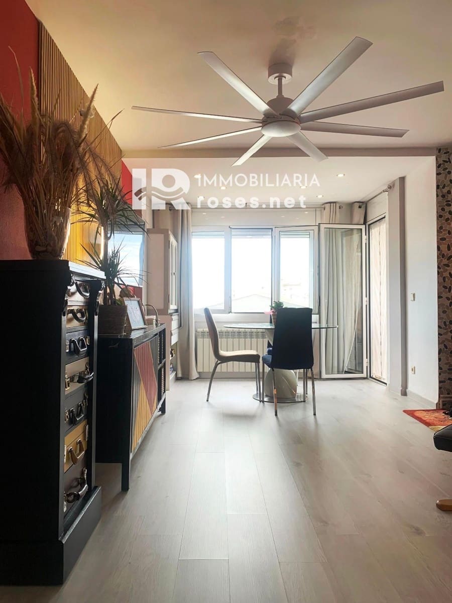 2 sypialnia Mieszkanie na sprzedaż w Roses - 287 000 € (Ref: 9202933)