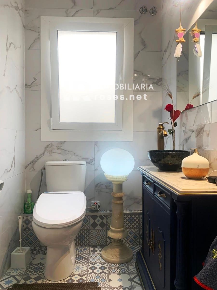 2 sypialnia Mieszkanie na sprzedaż w Roses - 287 000 € (Ref: 9202933)