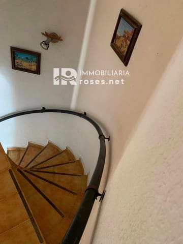 2 sovrum Villa till salu i Empuriabrava, Castelló d'Empúries - 299 000 € (Ref: 9210398)