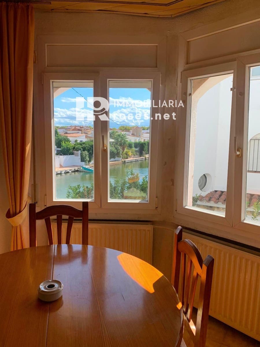 2 sovrum Villa till salu i Empuriabrava - 299 000 € (Ref: 9210398)