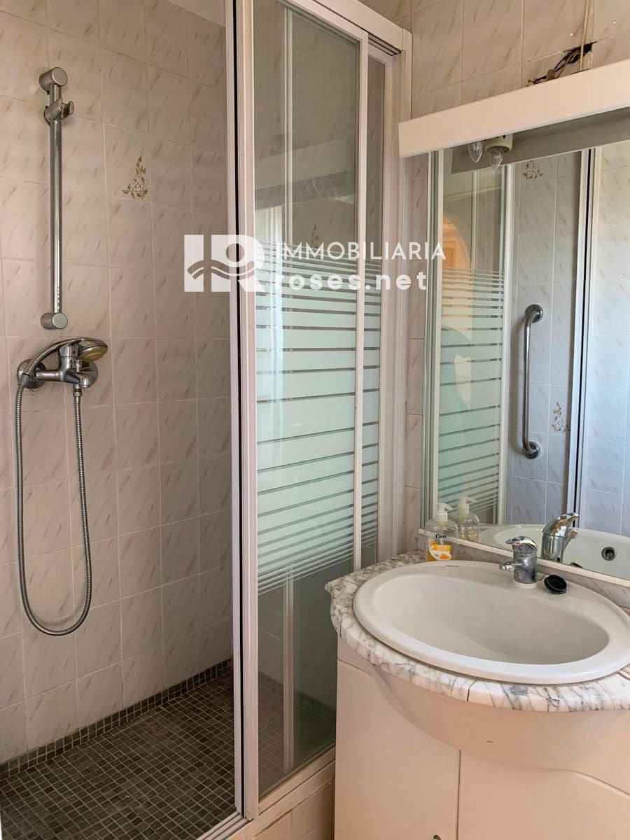 2 sovrum Villa till salu i Empuriabrava - 299 000 € (Ref: 9210398)