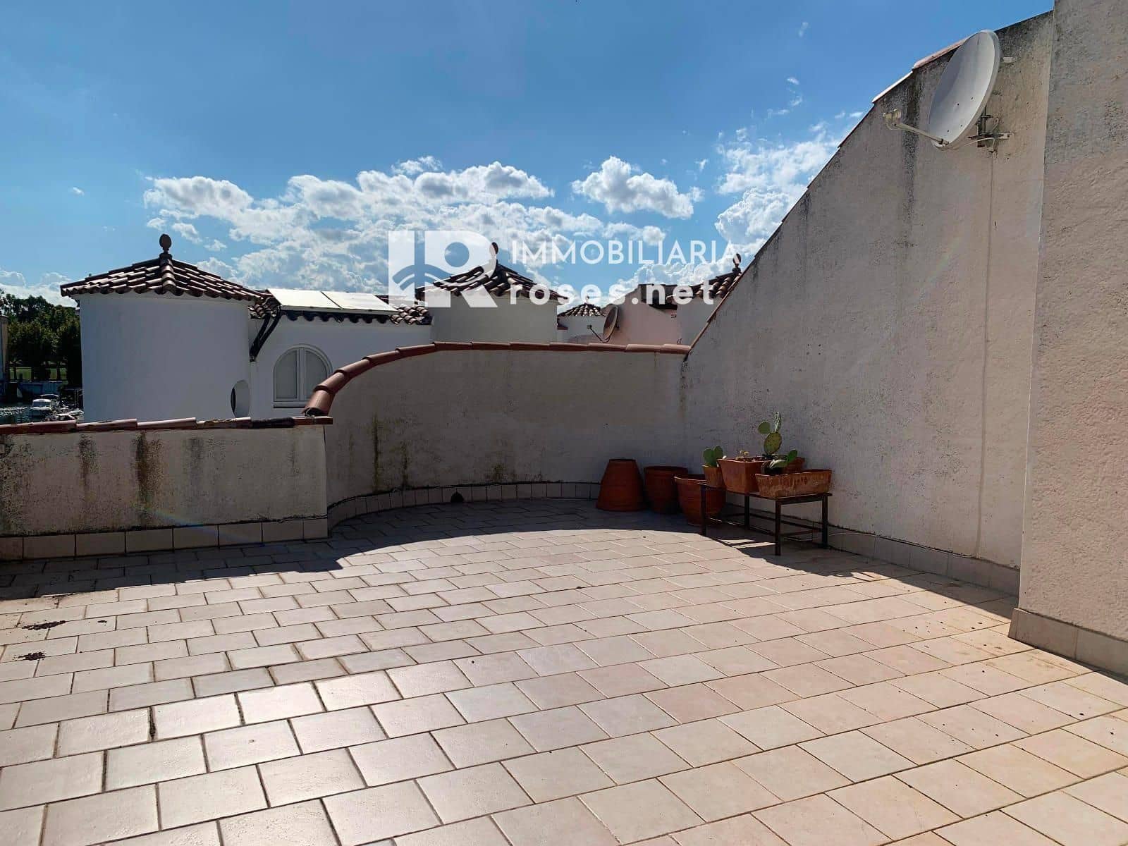 2 sovrum Villa till salu i Empuriabrava - 299 000 € (Ref: 9210398)