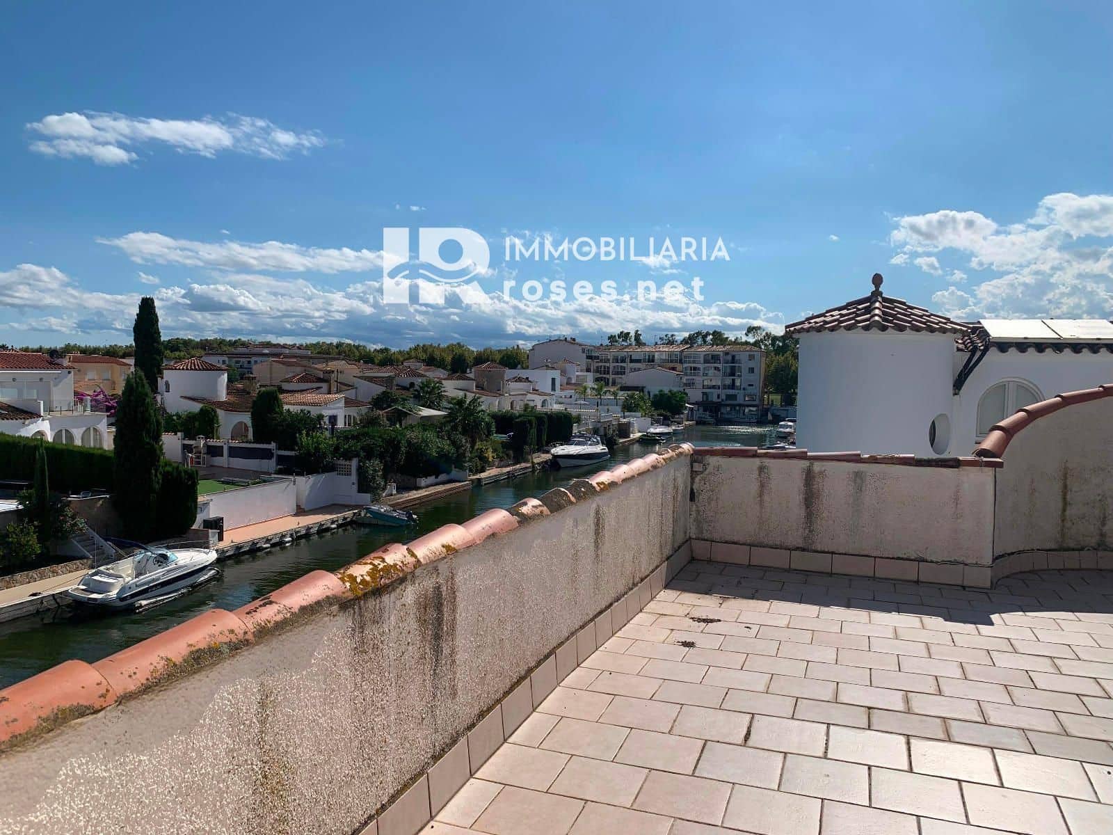 2 sovrum Villa till salu i Empuriabrava - 299 000 € (Ref: 9210398)