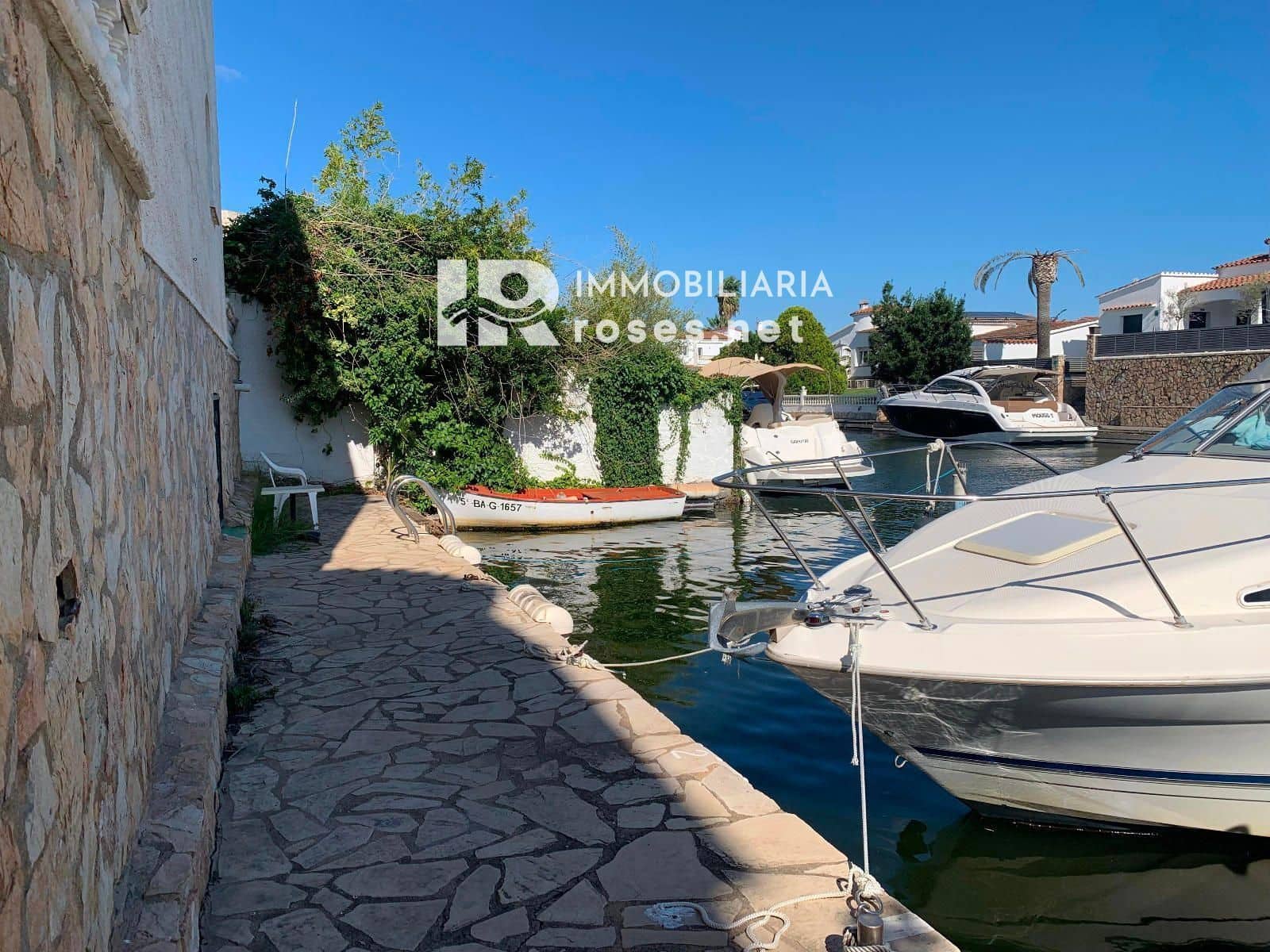 2 sovrum Villa till salu i Empuriabrava - 299 000 € (Ref: 9210398)