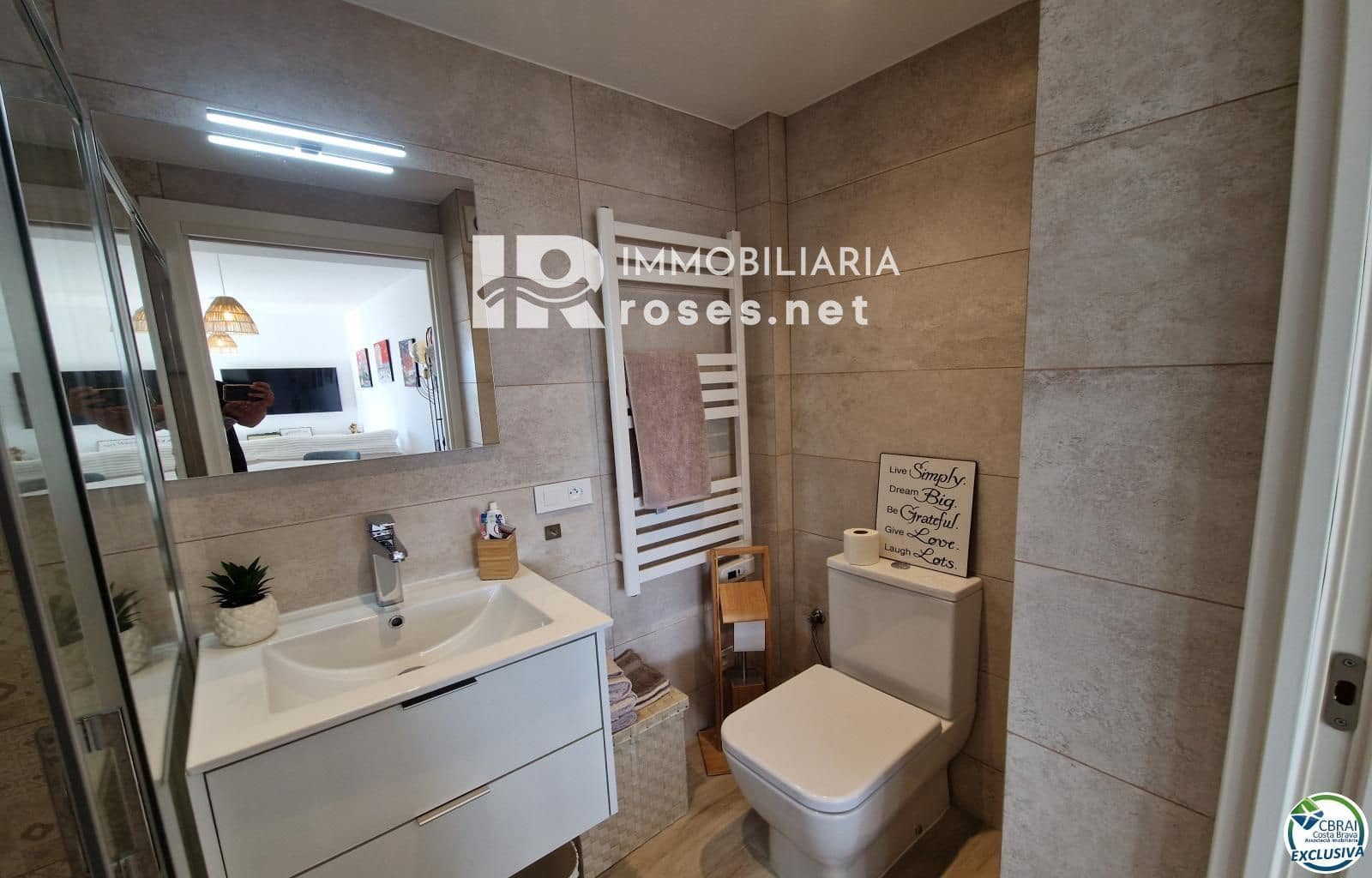 2 slaapkamer Flat te koop in Empuriabrava - € 299.000 (Ref: 9215701)