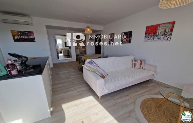 2 slaapkamer Flat te koop in Empuriabrava, Castelló d'Empúries - € 299.000 (Ref: 9215701)